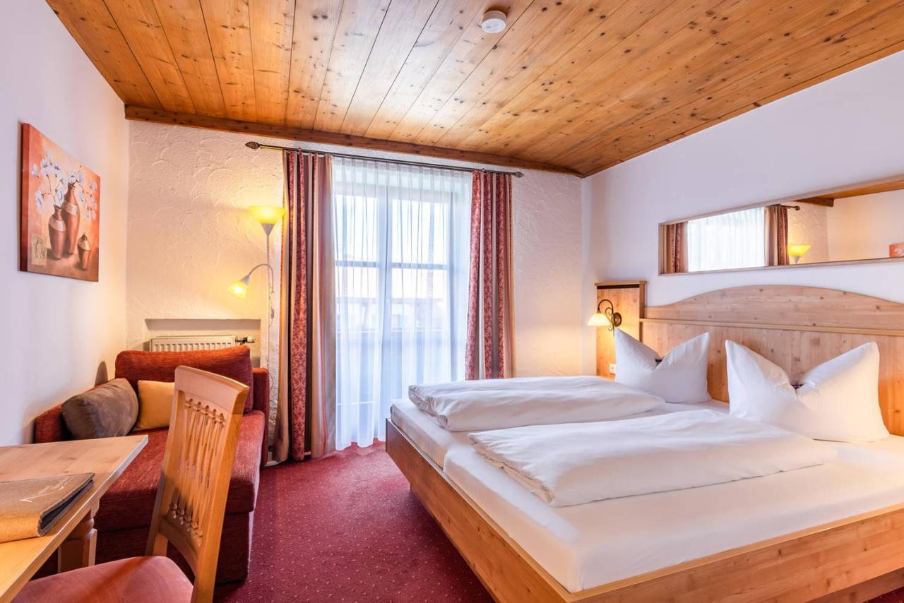 Das Maximilian - Feines Landhotel Am Шлірзе Екстер'єр фото